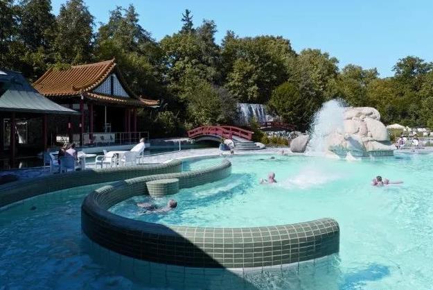 西安溫泉洗浴山莊